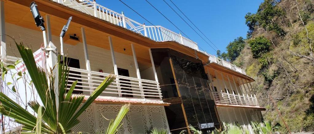 7 Hills Hotel And Resort ランズドーン エクステリア 写真