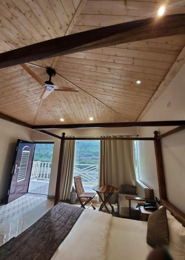 7 Hills Hotel And Resort ランズドーン エクステリア 写真